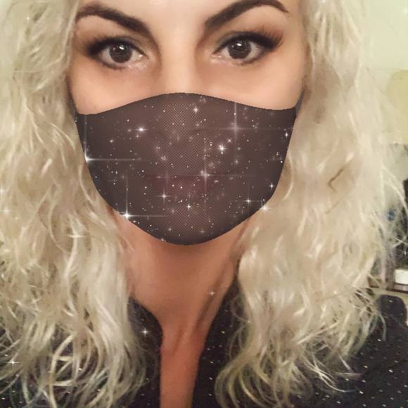 bellaamora